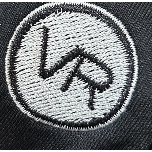 KJUS Murry Half Zip Mid-Layer Size 58 3XL Black Long Sleeve Performance Golf Top - Picture 6 of 6